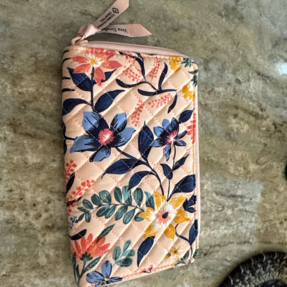 Vera Bradley RFID Jordin Continental Wallet - Paradise Coral - NWOT